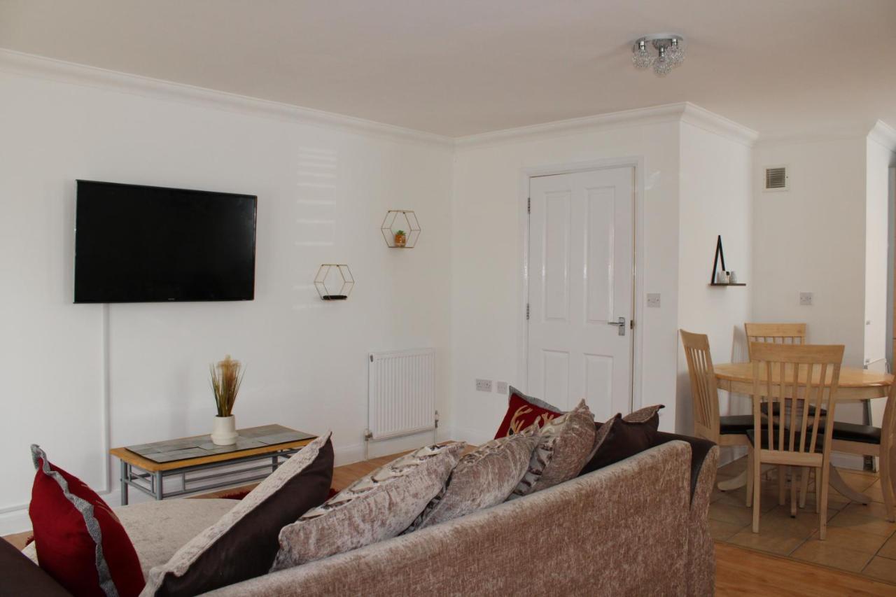 Eldridge Court Apartment Dagenham Esterno foto